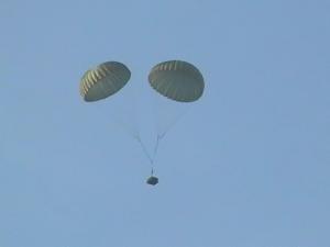Parasute cargo